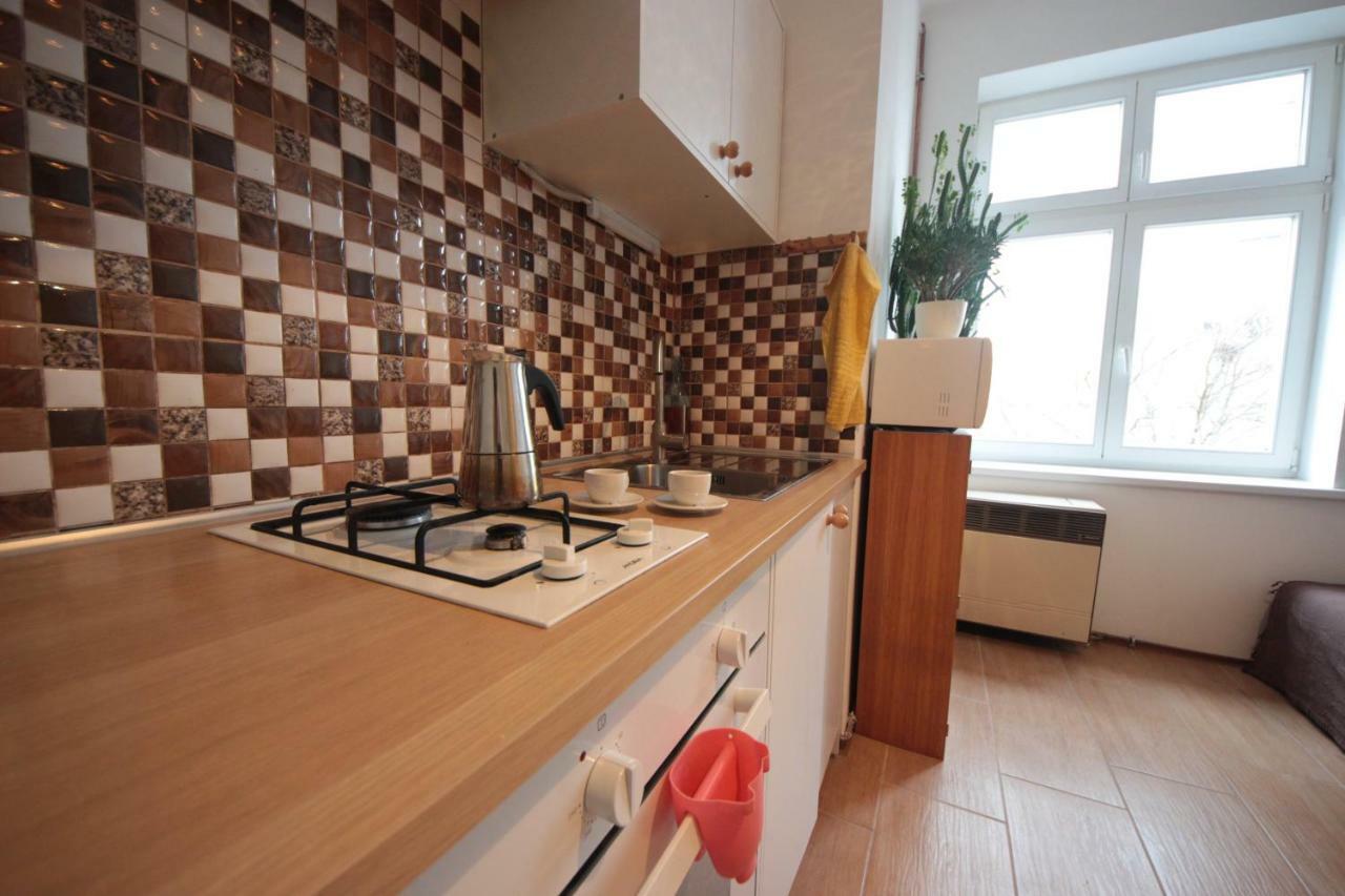 Gallery Apartment Прага Екстериор снимка